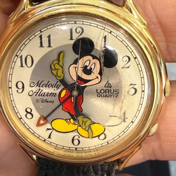 Vintage Lorus Quartz Disney Mickey Melody Alarm Watch - Gold Tone - Picture 3 of 16